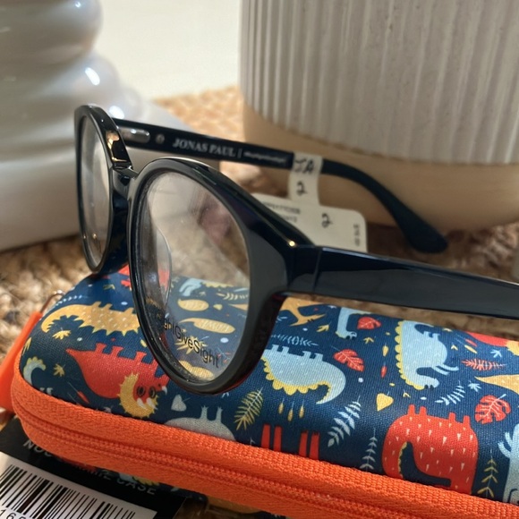 Jonas Paul “ Paul/Paige” children’s eyeglasses frames black 43-15-125 - Picture 3 of 4